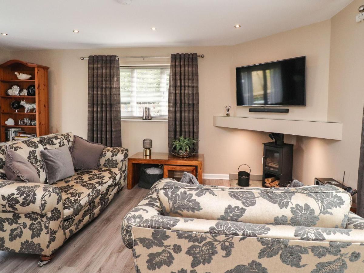 Kilmory Lodge Poulton-le-Fylde エクステリア 写真